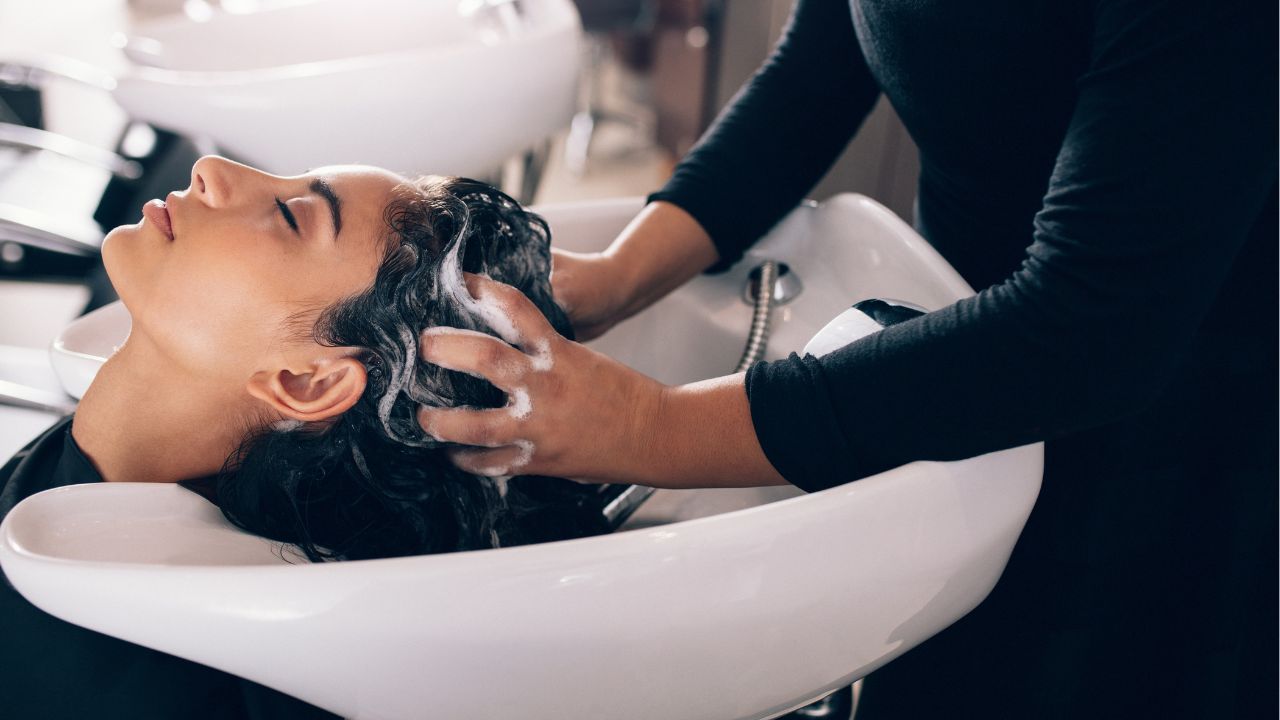 Step-By-Step Guide for Washing All Types of Extensions